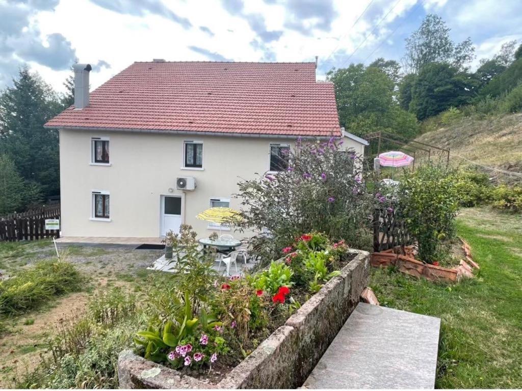 La Maisonnee Heureuse La Bresse Exterior photo