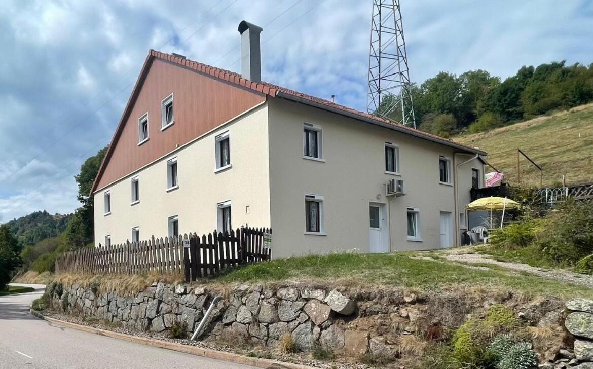 La Maisonnee Heureuse La Bresse Exterior photo